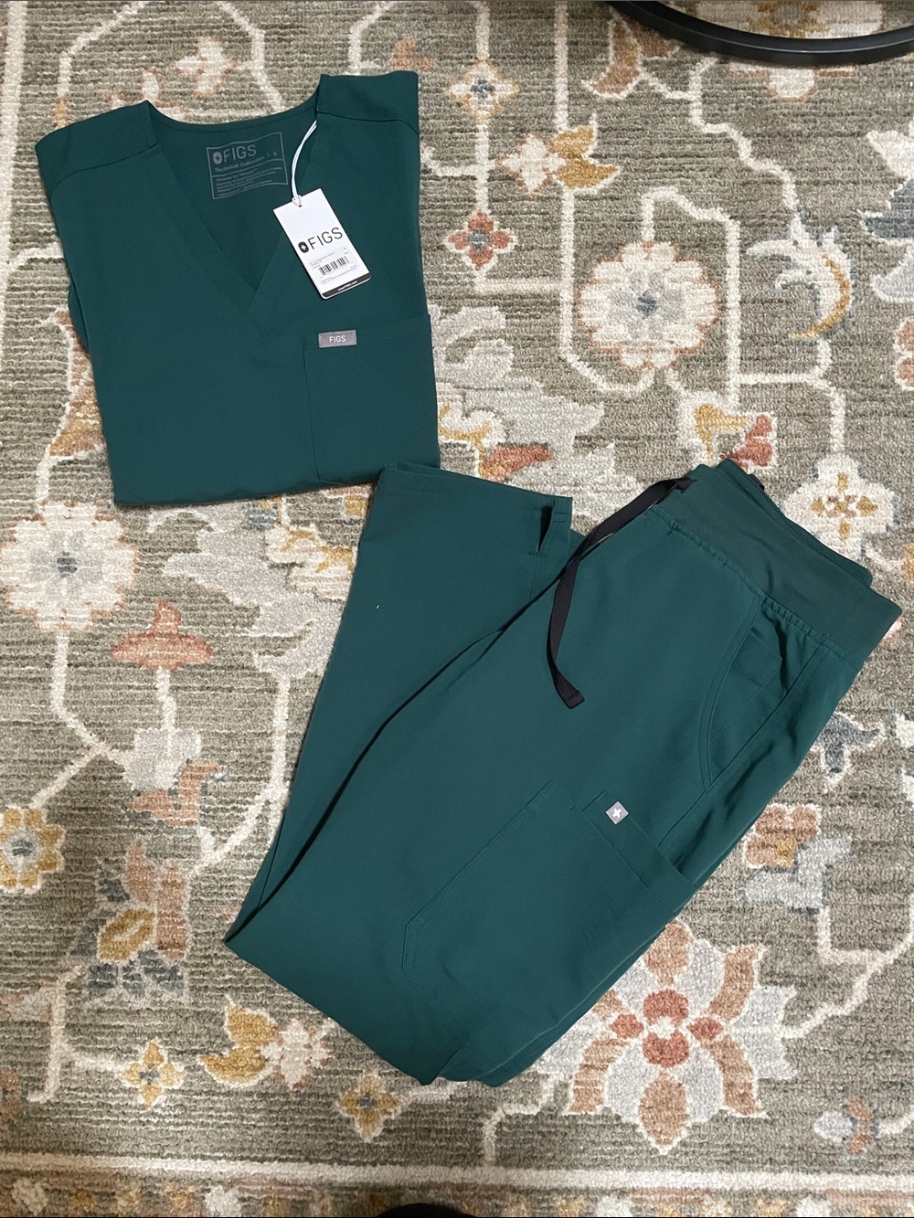 Figs women’s forest green scrub top and bottom
